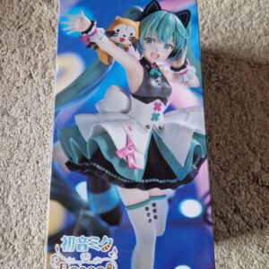 Hatsune Miku & Araiguma Rascal Exceed Creative Cyber Future FuRyu Figure