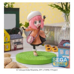 Spy x Family – Anya Family Outing Sega Figure