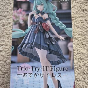 Hatsune Miku Trio Try It Outing Dress FuRyu Figure