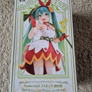 Hatsune Miku Wonderland Thumbelina version Taito Figure